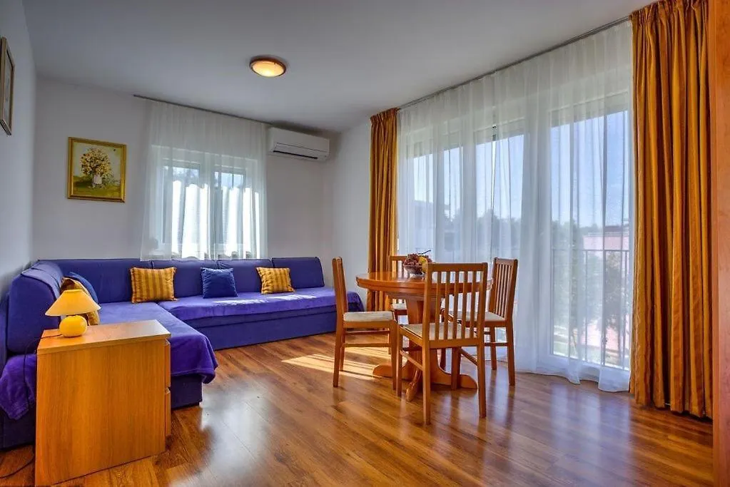 Apartments Siparis With Pool Zambratija  3*, Zambratija (Istria) Croatia
