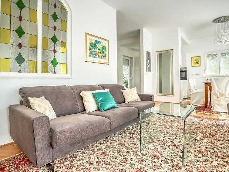 Apartments Siparis With Pool Zambratija