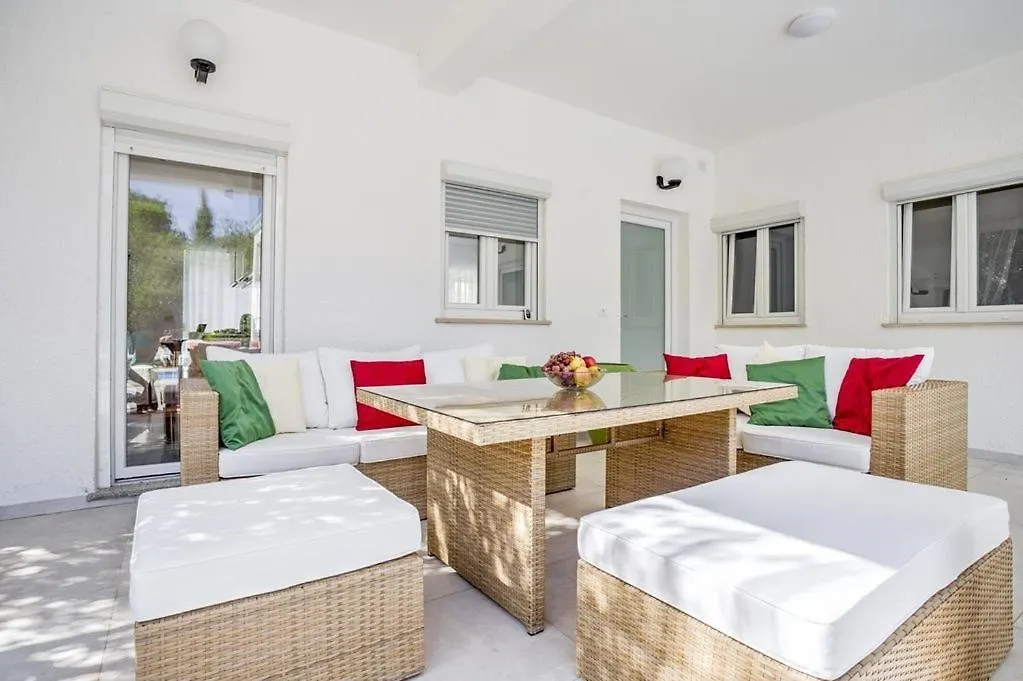 Apartments Siparis With Pool Zambratija  3*, Zambratija (Istria) Croatia